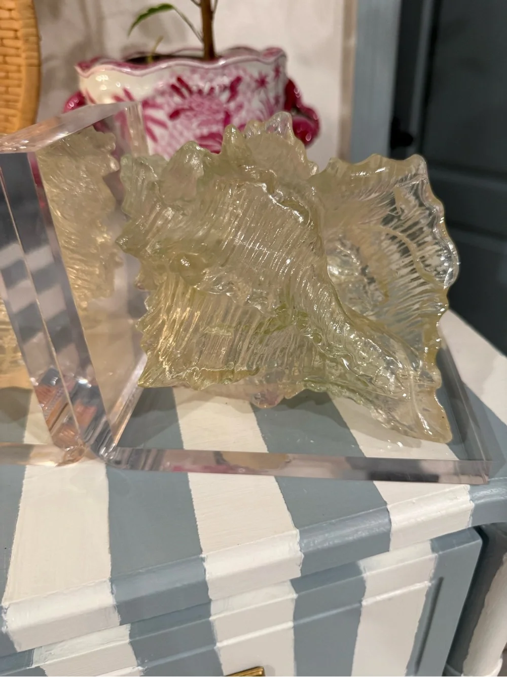 Pair of Decorative Lucite Bookends with lucite shells
